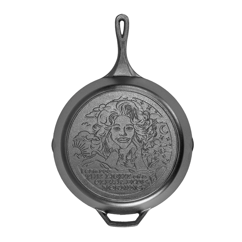 Dolly Parton x Lodge Sartén de Hierro Fundido Sazonado de 13.25"